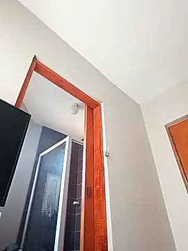 Snapshot of Mayo01_ chatting on October 16, 2025, 5:08 am Mayo01  online show from October 16, 2025, 5:08 am