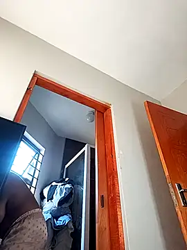 Snapshot of Mayo01_ chatting on October 22, 2025, 5:52 am Mayo01  online show from October 22, 2025, 5:52 am