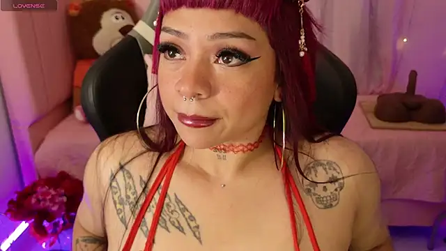 zoesullivan online show from April 16, 2026, 9:32 am