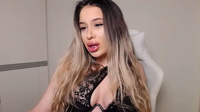 NaughtyAdda online show from December 9, 2024, 12:23 am