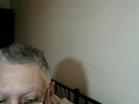 100Tauros online show from November 15, 2025, 2:46 pm