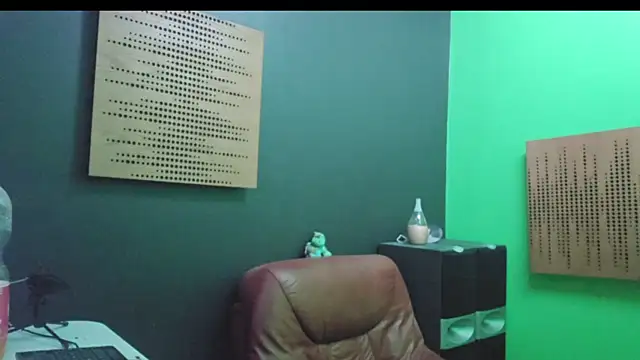 Snapshot of savage_daddyy chatting on March 17, 2025, 2:12 pm savage daddyy online show from March 17, 2025, 2:12 pm