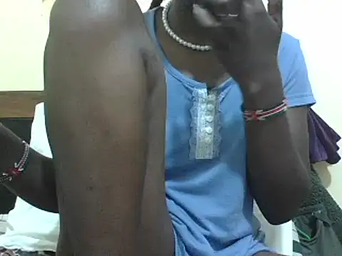 petite 12 online show from January 13, 2025, 5:33 am