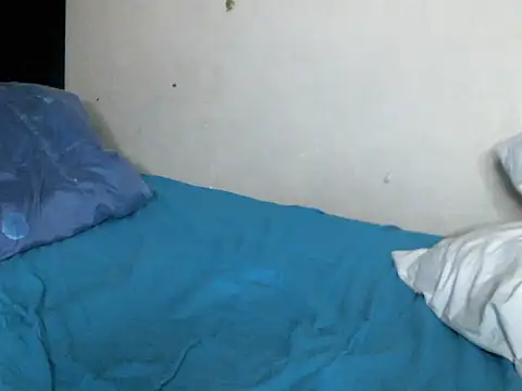 petite 12 online show from October 15, 2025, 6:30 pm