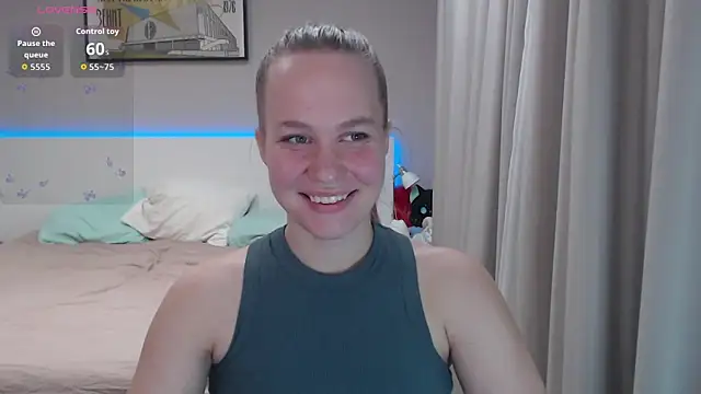 annabel8 online show from September 20, 2025, 8:10 pm