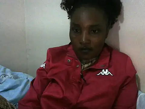 StacyGee24 online show from October 31, 2025, 10:33 pm