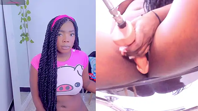 Snapshot of zoeethompson_cm chatting on February 12, 2025, 7:13 pm zoeethompson cm online show from February 12, 2025, 7:13 pm