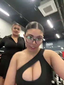 zui lu online show from March 8, 2025, 8:00 am