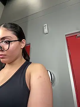 zui lu online show from March 11, 2025, 12:11 am