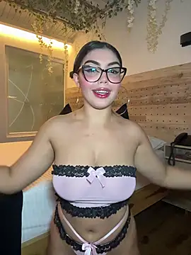 zui lu online show from November 1, 2025, 12:12 am