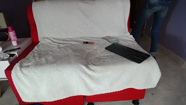 sophia ny online show from February 19, 2026, 12:56 pm