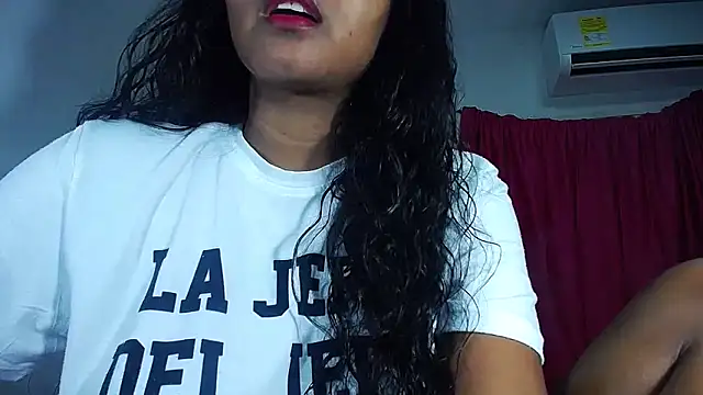 Sashabreck online show from October 19, 2025, 2:56 am