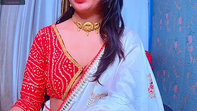 Aashika-Kaur online show from January 14, 2025, 3:43 am