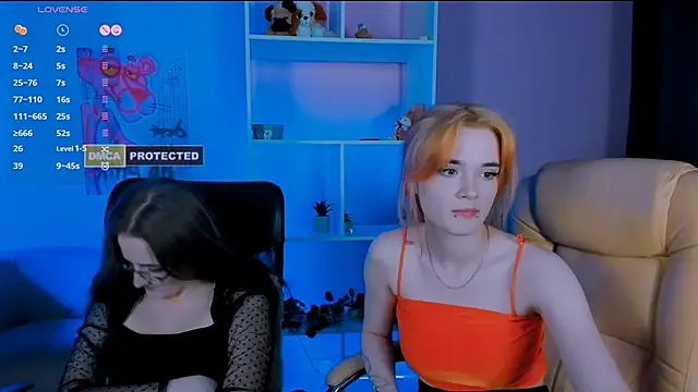 liana kisses online show from January 8, 2025, 4:34 am