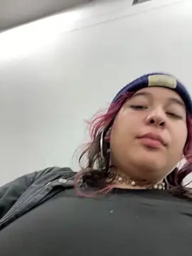 FernandaOrtegaaa online show from November 27, 2025, 8:33 pm