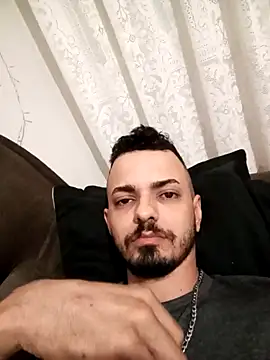 Snapshot of 047joaosc chatting on December 11, 2024, 1:26 am 047joaosc online show from December 11, 2024, 1:26 am