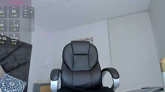 BarbaraKnox  online show from February 10, 2026, 12:37 am