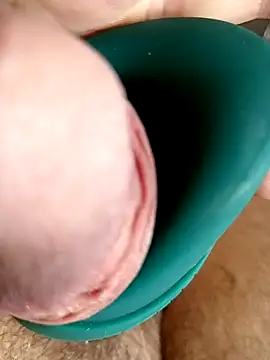 Durovoglioso2 online show from March 2, 2025, 2:43 pm