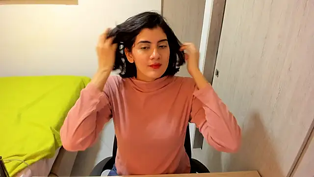 misstoya online show from April 3, 2026, 11:36 pm