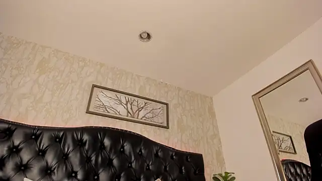 ChloeConnorr online show from February 23, 2025, 10:31 pm