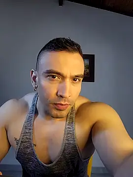 jhay-crux online show from February 8, 2025, 3:53 pm