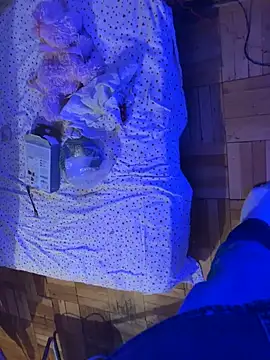 Ariel Ari online show from April 2, 2026, 2:53 am