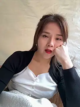 Efangfang online show from January 8, 2025, 4:02 am