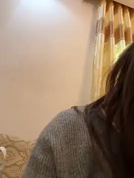 Efangfang online show from January 24, 2025, 8:44 am