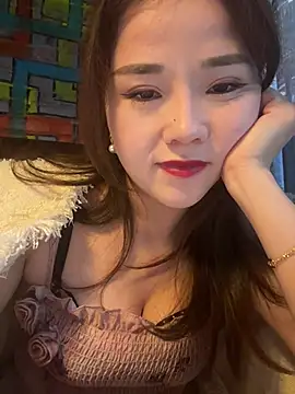 Efangfang online show from March 6, 2025, 5:14 am