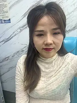 Efangfang online show from March 9, 2025, 11:58 am