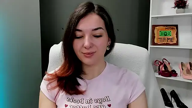Meagn Extasy online show from June 4, 2026, 7:25 am
