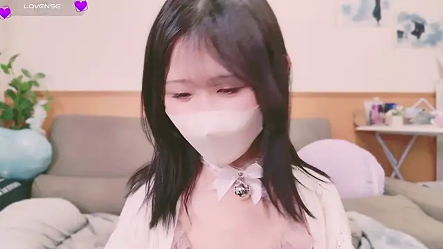 Conatsu online show from February 10, 2025, 9:04 pm