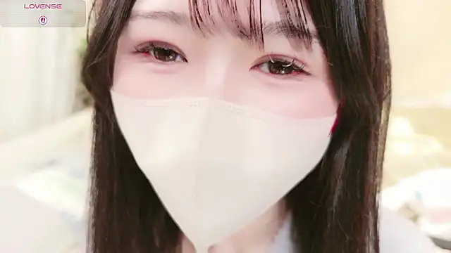 Snapshot of Conatsu chatting on April 5, 2026, 4:59 pm Conatsu online show from April 5, 2026, 4:59 pm
