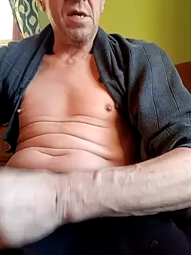 Bigloggz online show from February 15, 2026, 1:31 pm