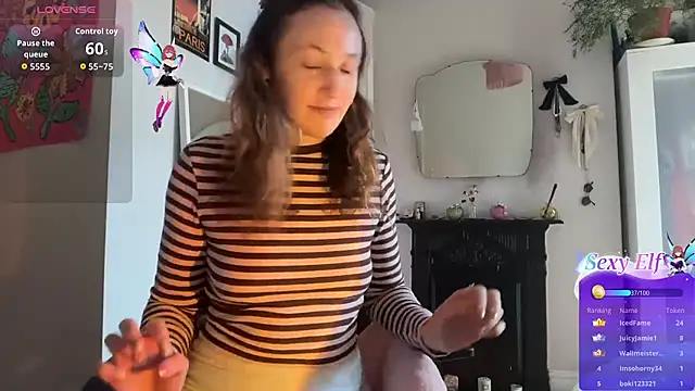 Littlelolo60 online show from February 13, 2026, 2:02 pm