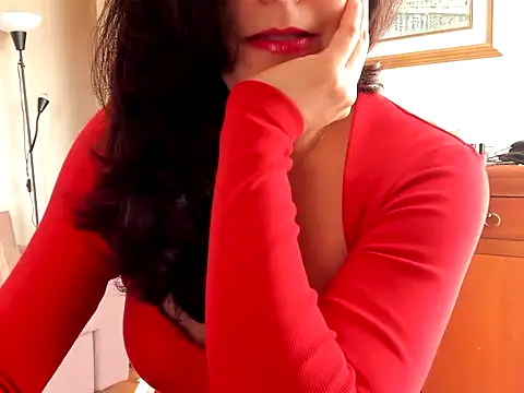 Snapshot of Evademarville chatting on December 3, 2024, 11:44 am Evademarville online show from December 3, 2024, 11:44 am