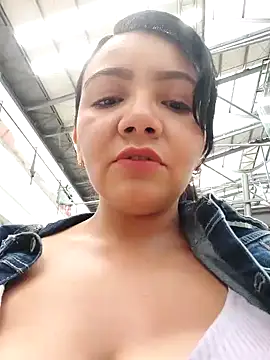 room 24funn online show from February 7, 2025, 8:10 pm