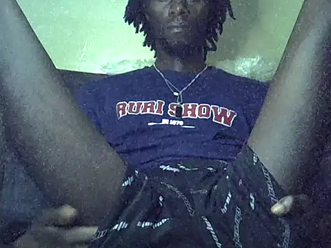 Delicious-D online show from April 16, 2026, 9:04 pm