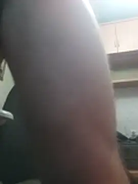 skrigul12 online show from November 25, 2025, 6:41 pm