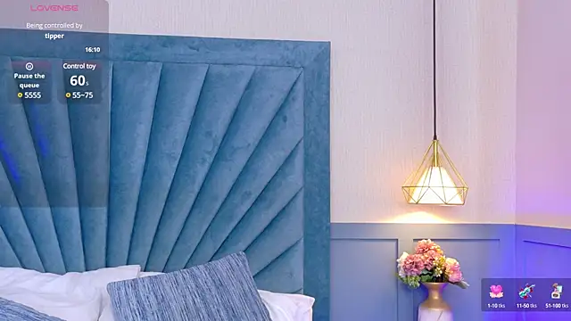 Camille Torres online show from February 25, 2025, 7:25 pm