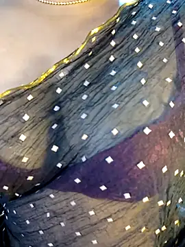 Snapshot of VR_here_4U chatting on February 26, 2026, 7:02 pm VR here 4U online show from February 26, 2026, 7:02 pm