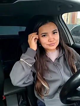 stacy stoone online show from September 21, 2025, 3:08 am