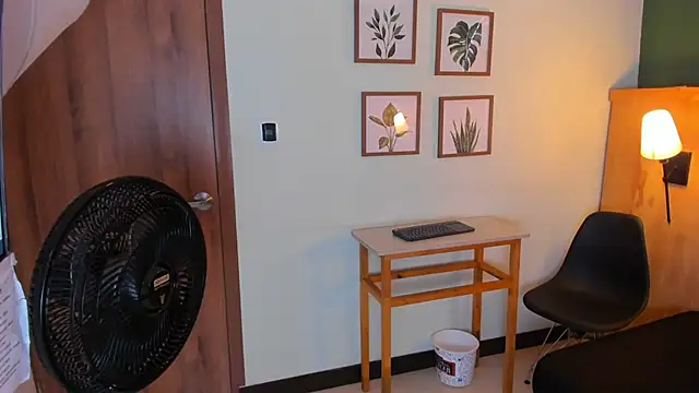 jacob-coper online show from February 22, 2025, 3:01 am