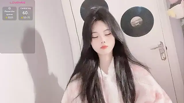 Qedgjwyz1 online show from February 10, 2025, 4:19 am