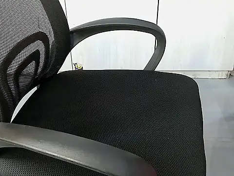 Destiny Desire online show from November 2, 2025, 8:33 pm