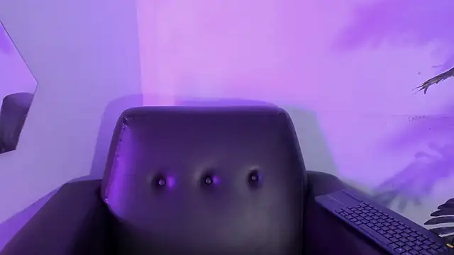 cherry chel online show from March 9, 2025, 5:39 pm