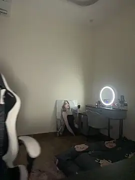 MiMi 0293 online show from December 5, 2025, 3:52 pm