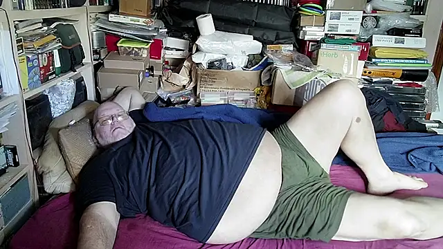 hadeszeuss2 online show from January 28, 2025, 2:31 pm