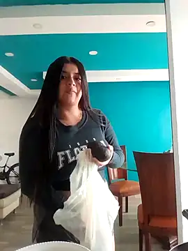 Devilsweet17 online show from January 4, 2025, 7:13 pm