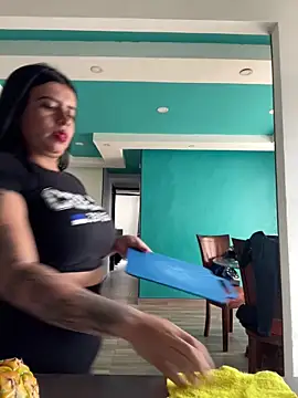 Devilsweet17 online show from March 3, 2025, 5:39 pm